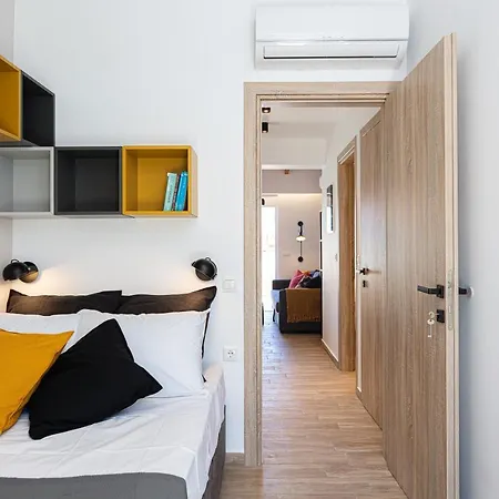 Apartment Cactopia Apartments- Hoya-aeonium